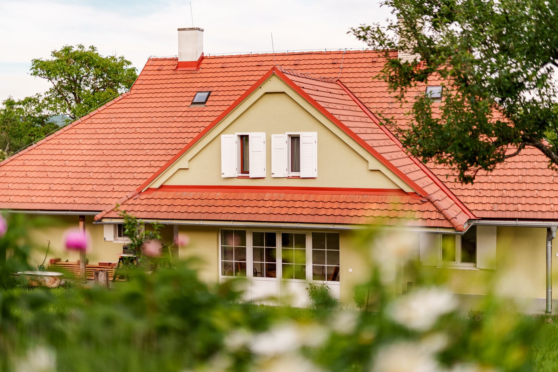 Ponúkam Vám na predaj rodinny dom na pozemku 2385m2