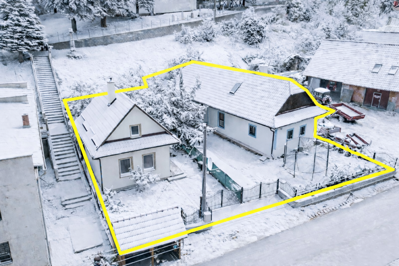 Na predaj dve nehnuteľnosti na Banskom Studenci