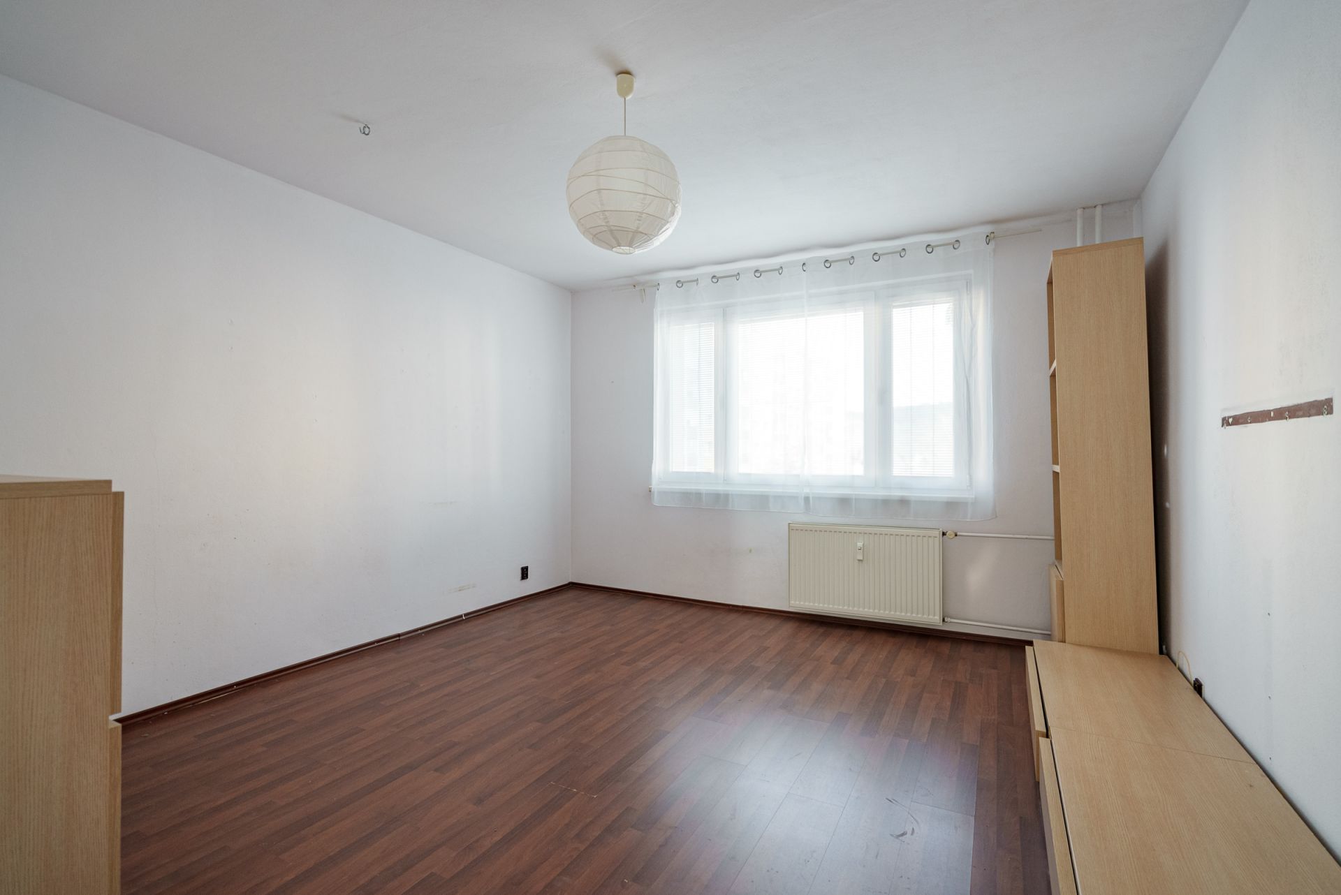 Ponúkame Vám na predaj 2 izbový byt po čiastočnej rekonštrukcií, v Žiari nad Hronom.