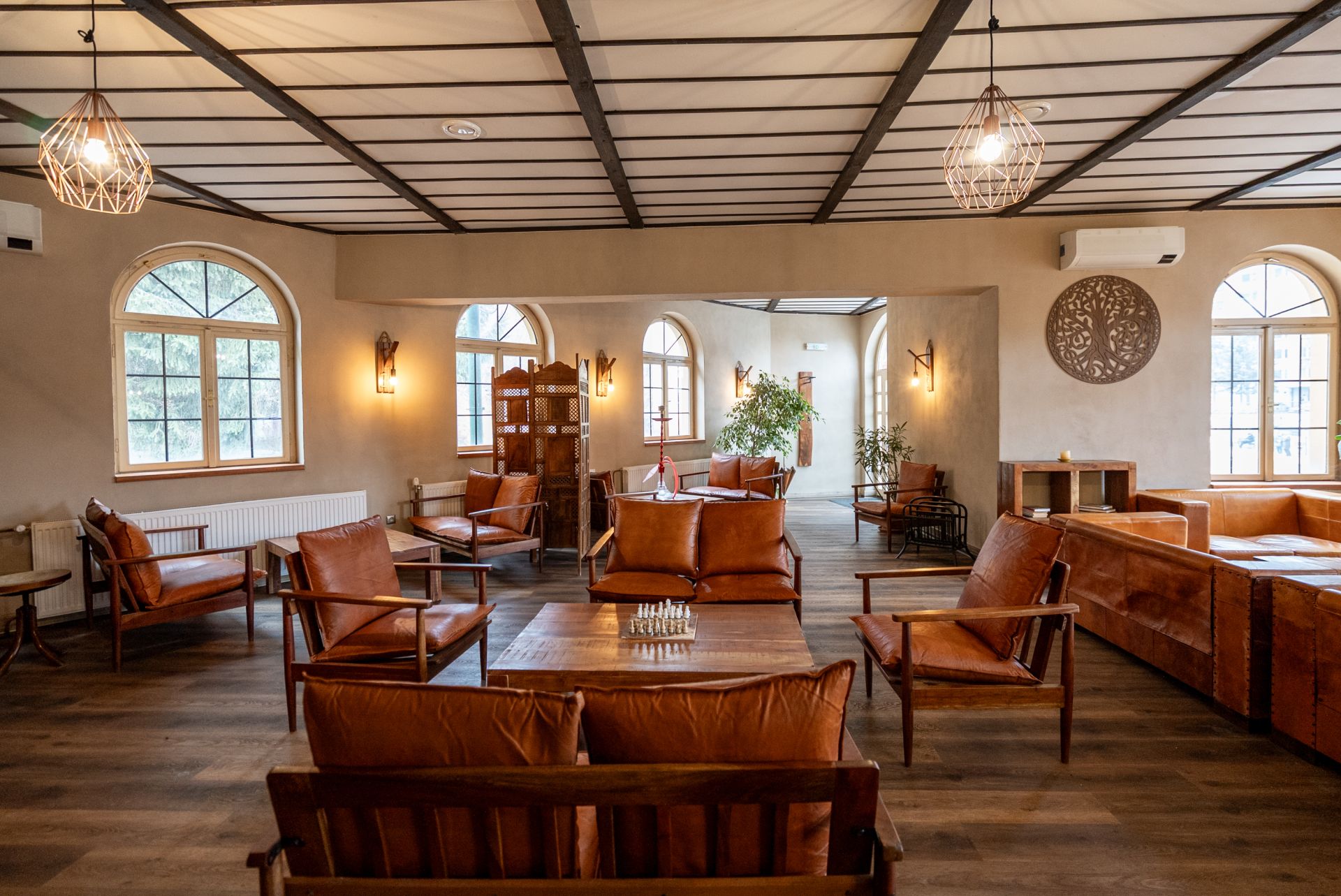 NA PREDAJ – Polyfunkčný objekt, Banská Štiavnica – Križovatka